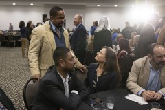 Enero de 2024: El Senador Sharif Street asiste al 108º Pennsylvania Farm Show. 