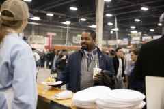 Enero de 2024: El Senador Sharif Street asiste al 108º Pennsylvania Farm Show. 