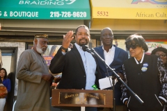 28 de septiembre de 2022: Los senadores estatales Anthony Williams, Vincent Hughes y Sharif Street presentaron un cheque simulado de 1,8 millones de dólares a la Alianza Cultural Africana de Norteamérica (ACANA). La financiación es posible gracias a la Ley del Plan de Rescate Americano, y apoyará la creación del proyecto Africatown de ACANA.