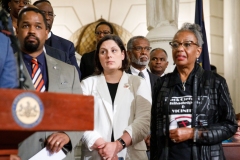 25 de mayo de 2022: El clero negro de Filadelfia pide fondos para acabar con la creciente violencia armada