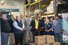 Diciembre 12, 2022: Senator Sharif Street joins Sen. Dillon and other local elected officials to announce a $1.25 million grant for the Caring for Friends to help fund a new 12,000-square-foot refrigerated storage facility.