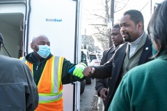 April 2, 2022: Senator Sharif Street joined Loree Jones of Philabundance to kick off the 30-day food drive which marks the beginning of Ramadan.