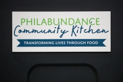 March 23, 2022:  Senator Sharif Street is pleased to join with the leadership of Philabundance to announce a 30-day food drive during Ramadan that will feed 6000 people.