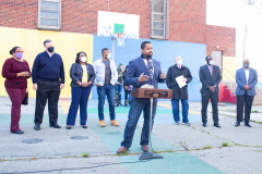 April 13, 2021: Sen. Street, along with Mayor Jim Kenney and other Philadelphia officials, held a news conference in North Philadelphia  today to announce 30 days of food distribution that will deliver 6,000 meals to local residents during the holy month of Ramadan. The program is a partnership between Street and Philabundance, the city’s leading hunger prevention organization.