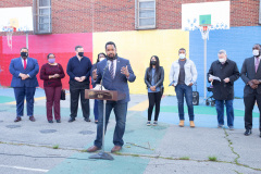 April 13, 2021: Sen. Street, along with Mayor Jim Kenney and other Philadelphia officials, held a news conference in North Philadelphia  today to announce 30 days of food distribution that will deliver 6,000 meals to local residents during the holy month of Ramadan. The program is a partnership between Street and Philabundance, the city’s leading hunger prevention organization.