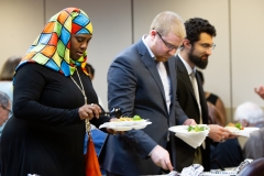 5 de junio de 2019: El senador Street organizó un almuerzo en el Capitolio para conmemorar Eid Al-Fitr, una celebración de tres días que ocurre al final del mes sagrado islámico de Ramadán. Después de evitar la comida y el agua mientras sale el sol durante el último mes, Eid marca la ruptura del ayuno para los musulmanes de todo el mundo.