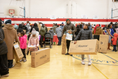 Campaña de regalos navideños de Meek Mill