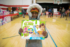 Meek Mill holiday gift drive