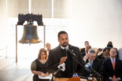 20 de enero de 2020: El senador Sharif Street asiste a la ceremonia nacional de repique de campanas del Día de MLK y al 37.º almuerzo anual benéfico y de entrega de premios.