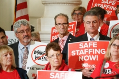 Junio 14, 2022: Senator Sharif Street joins nurses across Pennsylvania at a Safe Staffing Rally in Harrisburg.