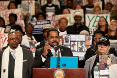 October 23, 2019: : Senator Street participates in End Death By Incarceration Rally in the Capitol Rotunda.