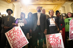 October 23, 2019: : Senator Street participates in End Death By Incarceration Rally in the Capitol Rotunda.