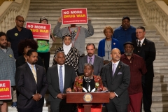 June 19, 2019:  Senator Street joins the Diasporic Alliance for Cannabis Opportunities (DAC), Minorities for Medical Marijuana (M4MM) and other cannabis advocates to emphasize the importance of social equity, expungement of records and financial and technical support for communities who’ve been ravaged by the War on Drugs.