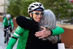 27 de abril de 2019: El senador Sharif Street da la bienvenida a Filadelfia al Team 26 Sandy Hook Riders. El Equipo 26 viaja a Pittsburgh uniendo Newtown con Squirrel Hill para reducir la violencia armada.