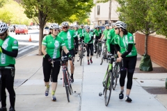 27 de abril de 2019: El senador Sharif Street da la bienvenida a Filadelfia al Team 26 Sandy Hook Riders. El Equipo 26 viaja a Pittsburgh uniendo Newtown con Squirrel Hill para reducir la violencia armada.