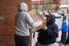 Noviembre 21, 2024:  Senator Sharif Street Hosts his Annual Turkey Give Away.