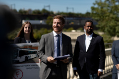17 de septiembre de 2019: El senador Sharif Street se une a PennEnvironment para publicar un nuevo informe, Volkswagen Settlement State Scorecard: Clasificación de los estados en sus planes para los fondos fiduciarios de mitigación de VW.