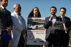 17 de septiembre de 2019: El senador Sharif Street se une a PennEnvironment para publicar un nuevo informe, Volkswagen Settlement State Scorecard: Clasificación de los estados en sus planes para los fondos fiduciarios de mitigación de VW.