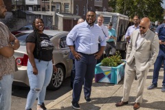 Julio 13, 2023: Senator Sharif Street joins Lt. Gov. Austin Davis on his Safer Communities Tour in Philadelphia.